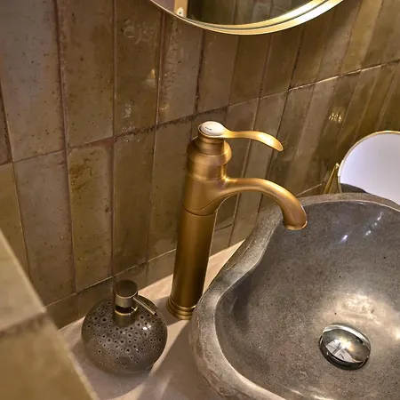 Perle Au Bord De L'eau Apartment