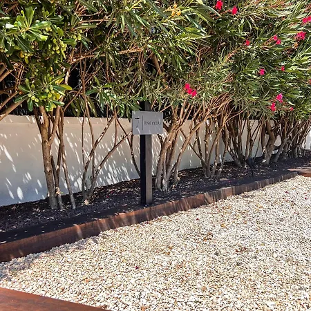 Perle Au Bord De L'eau Apartment *